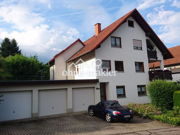 3,5-kamerappartement op de bovenverdieping met fantastisch uitzicht – Foto 1