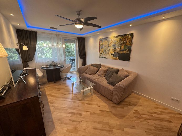 Wohnzimmer (sanierte Wohnung)