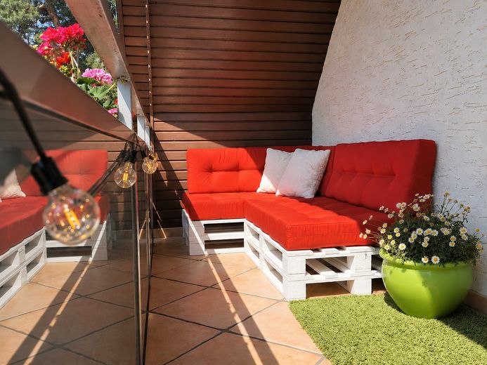Wannsee: Helle 6-Zimmer-Maisonette mit großzügigem Garten – Balkon