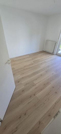 2 Zimmer in Bergfelde Hohen Neuendorf mit TG Stellplatz NEUE Einbauküche und Balkon – Schlafzimmer