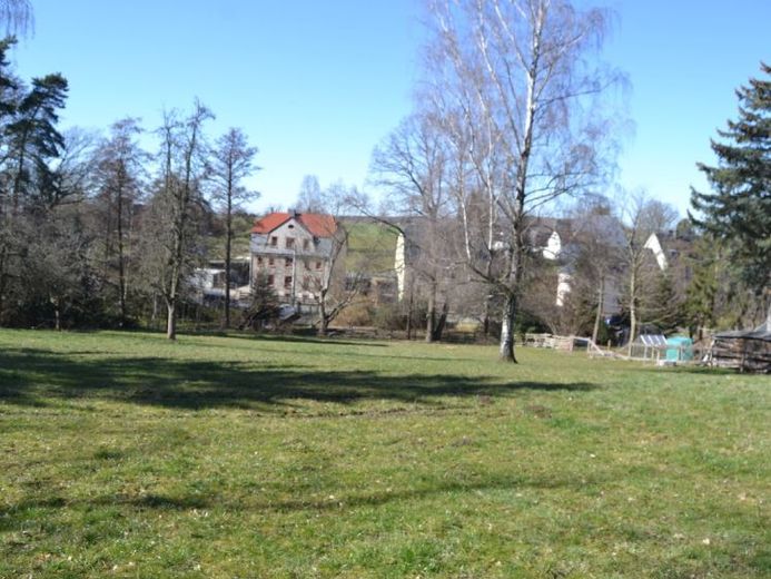 Terreno con parere preliminare di costruzione positivo in posizione centrale – Foto 1