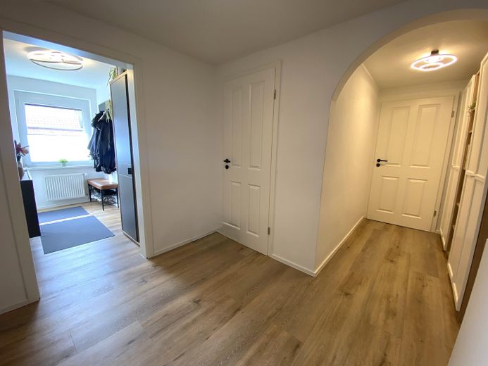 Modernisierte Doppelhaushälfte in Wismar zu verkaufen – Diele 3