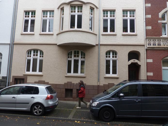 स्मारक-संरक्षित भवन में उज्ज्वल अपार्टमेंट – Hausfassade