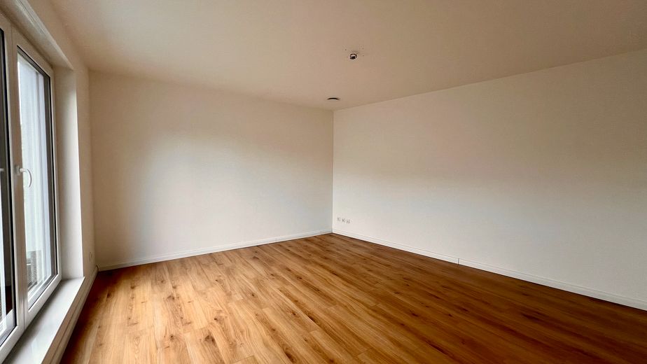 Penthouse I 3-Zimmer-Wohnung mit Süd-Dachterrasse & Aufzug – Zimmer 2