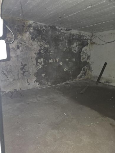 Gewerbe-/Werkstatthalle mit Arbeitsgrube, Doppelgarage und Lager – Foto 4