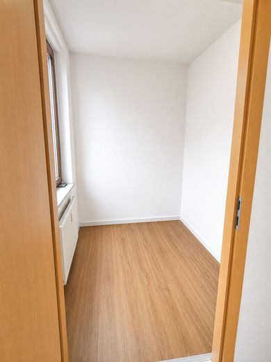 Clevere Kapitalanlage: Charmante 1-Zimmer-Wohnung in der Nähe historischer Kirche – Schlaf-und Arbeitszimmer
