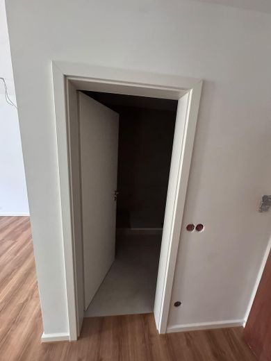 Neu saniertes Appartement in der Gotthardstr. 8 in Laim von privat zu vermieten – Badezimmereingang