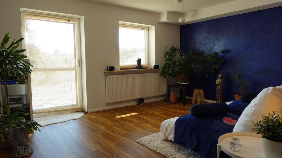 Großzügiges Einfamilienhaus in Ortsrandlage – 207 m² Wohnfläche auf 1.260 m² Grundstück – 15 Mehrzweckraum mit Gartenzug