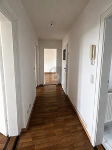 WOHNEN MIT BALKON  &  BLICK INS GRÜNE! – 1784570288_83cbebd.jpg