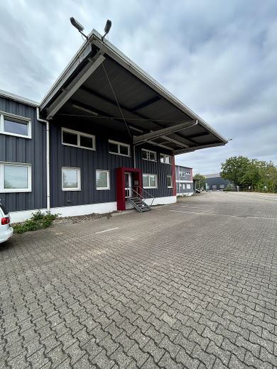 Superfici ufficio flessibili con capannone di stoccaggio e aree sociali a Gelsenkirchen-Erle – Außenansicht – Bürobereich