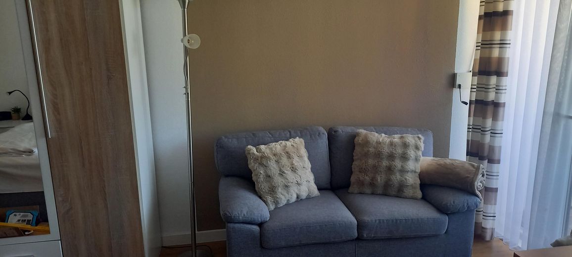 Provisionsfrei: Helles 1-Zimmer-Apartment in Bad Füssing – Update von heute (Wandfarbe))