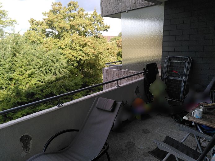 Sehr gute Infrastruktur und Lage | inkl. Küche | mit Garten und Balkon | S-Bahn 2 Gehminuten – Balkon