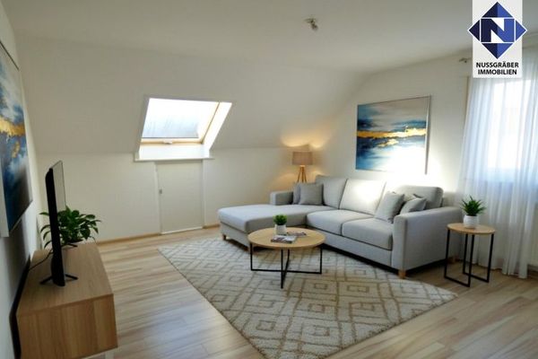 Gemütliche 3-Zimmer-Wohnung im Dachgeschoss mit Loggia