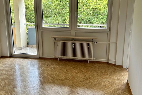 München-Neuhausen, 4 Zimmer Wohnung