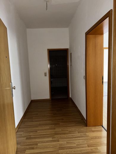 ! Dessau Nord - grazioso appartamento di 2 locali con balcone ! DISPONIBILE DA SUBITO ! G16 – Flur