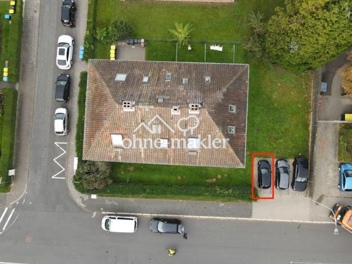 PKW-Stellplatz in Friedberg (links) – ab sofort verfügbar – फोटो 1