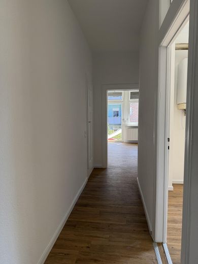 Sanierte 1-Zimmer Wohnung in Mannheim-Waldhof – Eingangsbereich