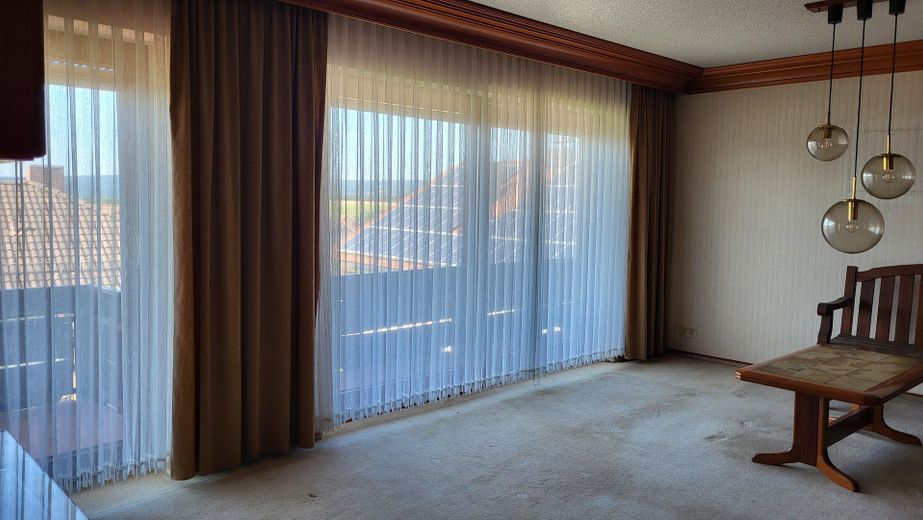 Wohntraum mit Panorama: Großzügiges Ein- bis Zweifamilienhaus in Dornstetten – Foto 14