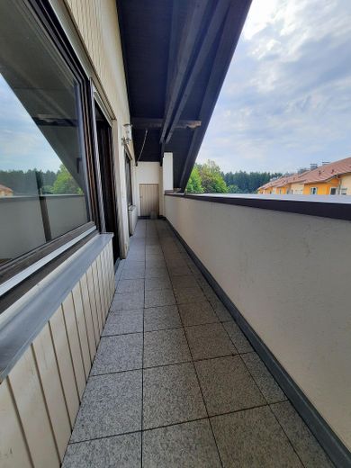 3-Zimmer DG-Wohnung, 84 qm, zentrumsnah, provisionsfrei – Süd-West-Balkon