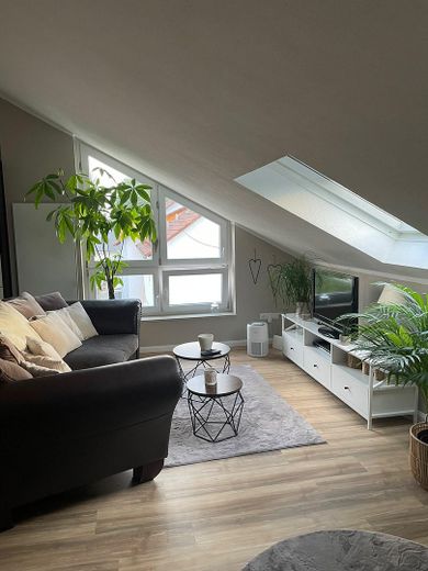 Neu renovierte Dachgeschosswohnung in Heidenheim – Фотографія 3