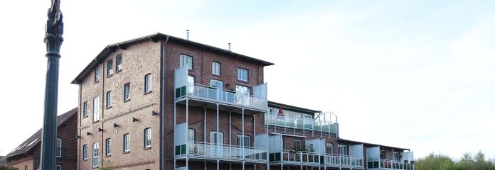 Na sprzedaż dwa przepiękne i centralnie położone mieszkania bezpośrednio nad rzeką Medem – Gesamtansicht