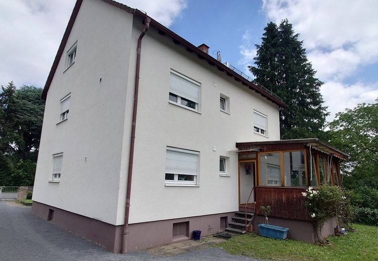 Charmantes Mehrfamilienhaus / Mehrgenerationenhaus freistehend mit großem Garten in Traisa – Foto 24