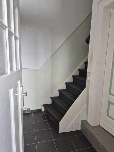 Großzügiges Wohnen auf zwei Ebenen - 3 Schlafzimmer und gepflegtes Ambiente in Hagen-Hohenlimburg – Foto 6