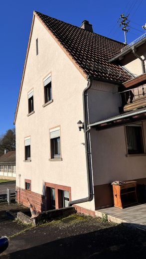Haus Front