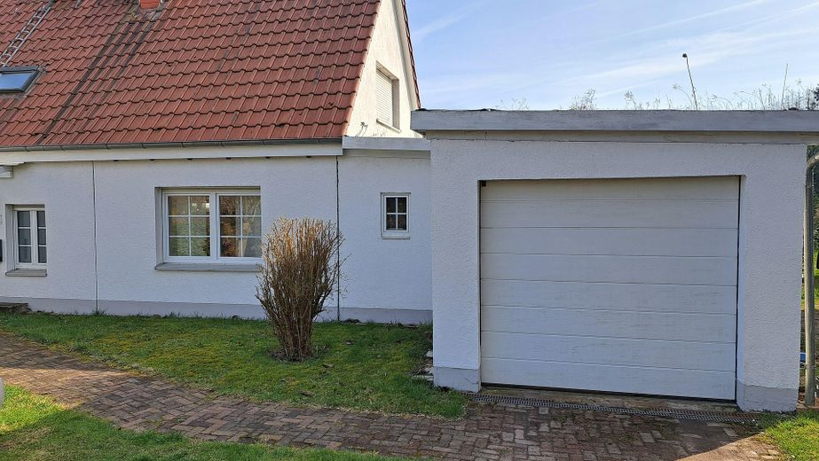 Individual single-family house, detached, large terrace and garden – Foto 4