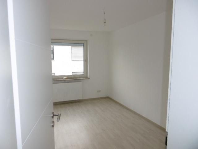 Schlafzimmer 4