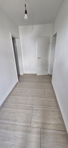 Modernisierte, barrierefreie 2 Zi. Stadtwohnung mit Garten und Südterrasse – Flur