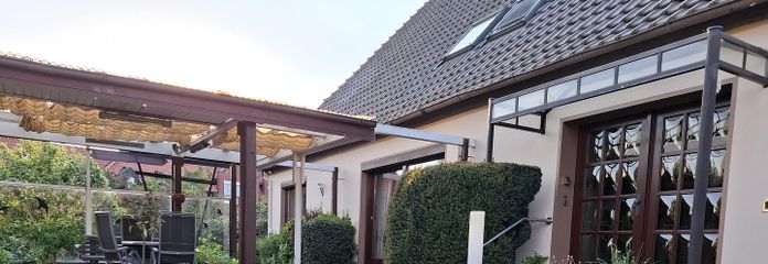 Hauseingang - Terrasse