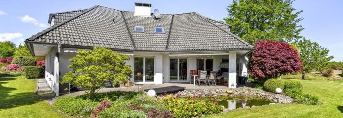 Viel Platz. Viel Privatsphäre. Viele Möglichkeiten – Familienhaus am Feldrand