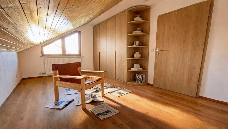 💦 شقة ميزونيت من 3 غرف بمساحة 76,03 م²، شاملة المرآب وموقف السيارات 💦 – UG - Kind - Gast - Home Office
