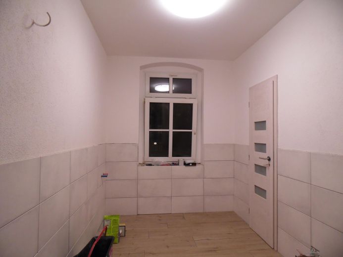 Badezimmer mit seperaten WC