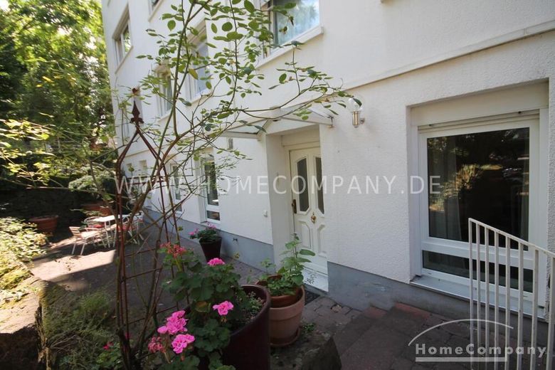 ***Westend (8069376) Kendi büyük terası/bahçesi olan aydınlık yarı bodrum daire – b9a1e18f7183f3bbb06949f880c3622c41b74067.jpg