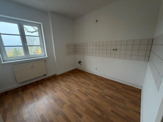 Helle 3-Zimmer-Wohnung im 1. OG sucht Nachmieter - Reusa nahe dem Krankenhaus – Bild 3