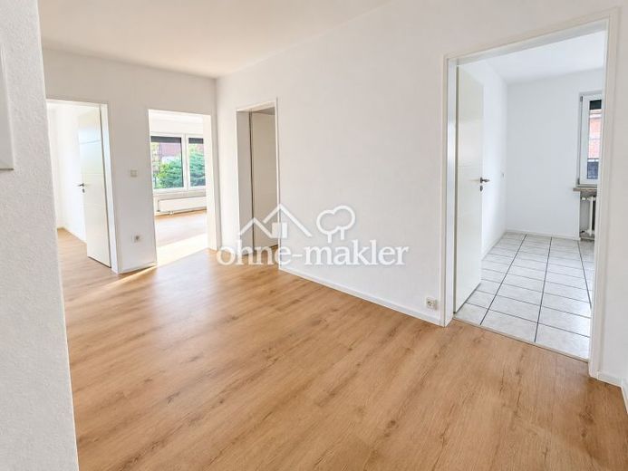 Primera ocupación tras la reforma: espacioso piso de 4 habitaciones con terraza y 106 m² en Springe – Foto 1