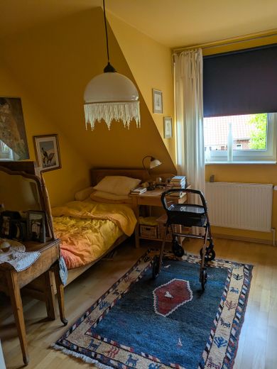 Gr. Zimmer, li  1. OG