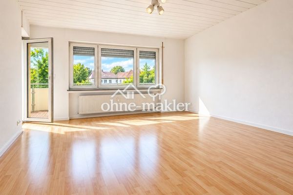 Provisionsfrei mit Stellplatz - Renovierte Wohnung mit Blick ins Grüne