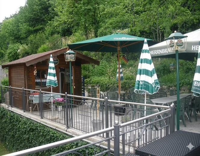 Landgasthaus mit Pension, Betreiberwohnung &amp; Biergarten im beliebten Altmühltal "Bieterverfahren" – Aussenterasse