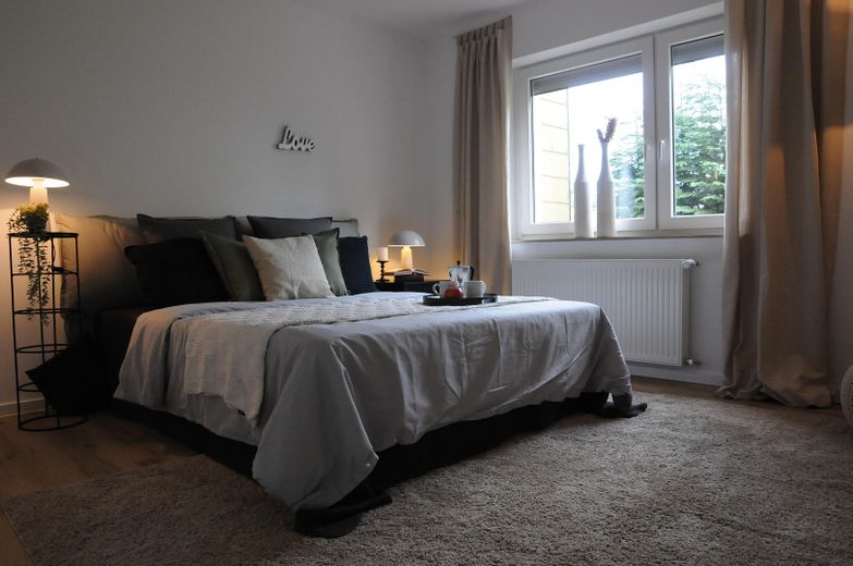 Zentral wohnen mit Wellness-Komfort – Schlafzimmer
