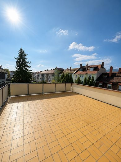 Besondere Maisonette-Wohnung (105m²) mit großer zusätzlicher 38m² Dachterrasse – Neustadt Kernstadt – Dachterrasse 