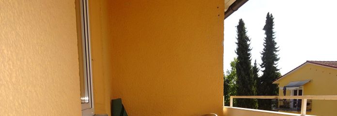 Bonito apartamento de 2 habitaciones con balcón – Loggia/Balkon