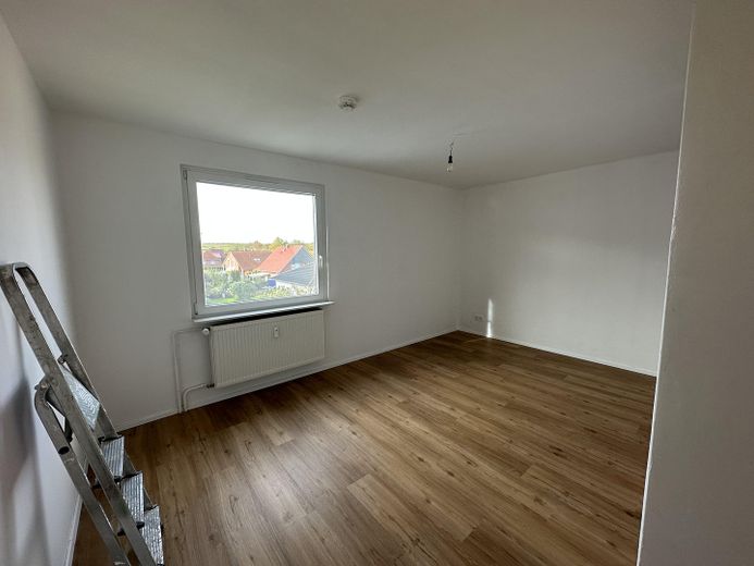 Exclusively modernized 3-room apartment with south-facing balcony, new bathroom & fitted kitchen – Foto 9