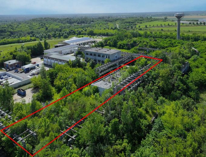 Provisionsfreie Halle mit ca. 450 m² Nutzfläche, variable Grundstücksgröße, Top-Lage in Schönebeck – Nordwest_Luftbild