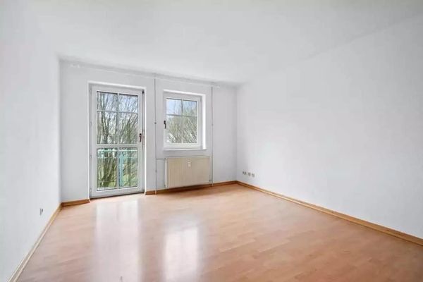 mooi 1-kamerappartement in Konstanz met parkeerplaats en inbouwkeuken