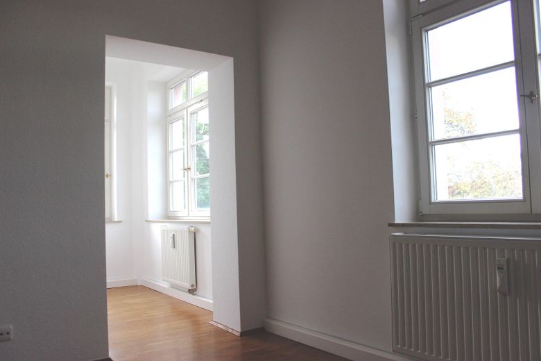 Wohnzimmer mit kleinem Erker