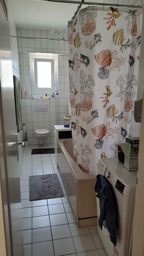 Beautiful 2-room apartment in Karlsruhe's Oststadt district – Badezimmer