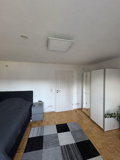 2. Schlafzimmer im OG